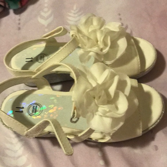 Girl sandals - Picture 4 of 6